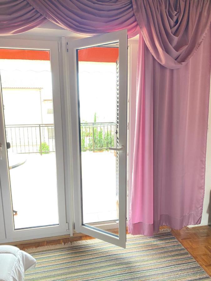 Apartmani Jelena Crikvenica Exterior photo